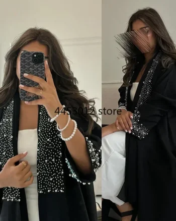 عباية مفتوحة من الماس الأسود – ستايل دبي فخم